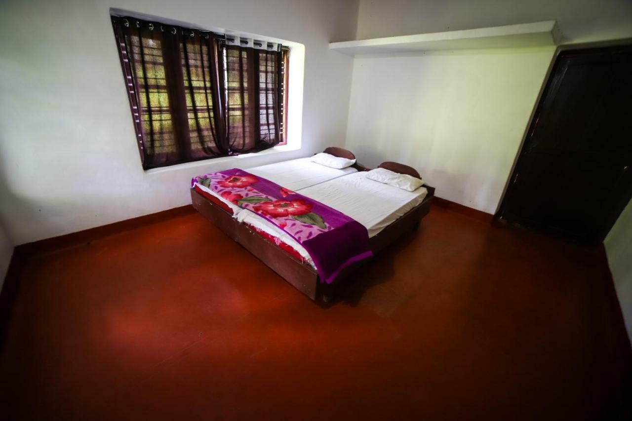 Misty Valley Hill Resorts Nelliyampathy Екстериор снимка