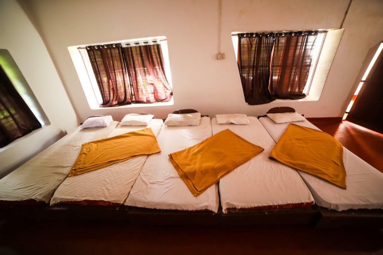 Misty Valley Hill Resorts Nelliyampathy Екстериор снимка