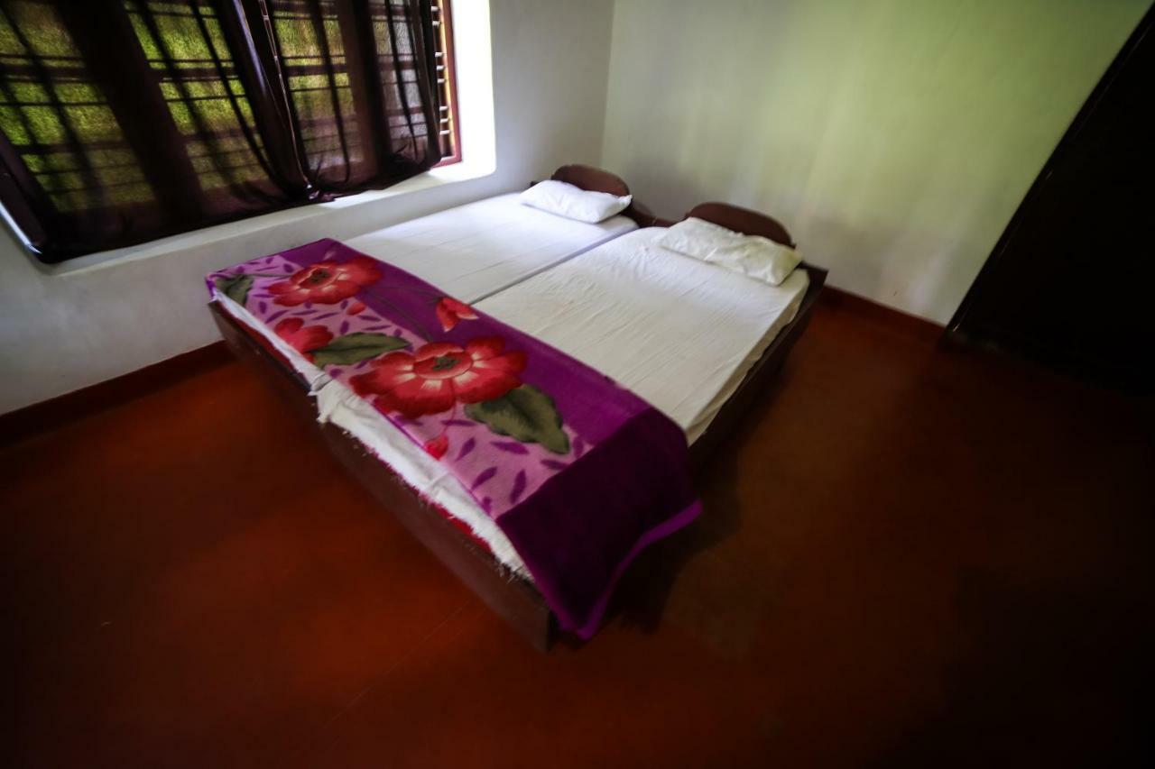 Misty Valley Hill Resorts Nelliyampathy Екстериор снимка
